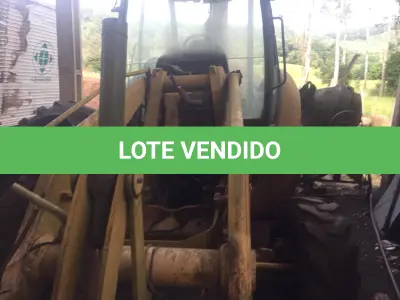 LOTE 009 - RETROESCAVADEIRA CAT, 416 E, placas IQU 2103, diesel, cor amarela, ano e modelo 2010