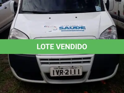 LOTE 003 - VEÍCULO FIAT/DOBLO, ATTRACTIV 1.4, placas IVR-2111, flex, ano e modelo 2014, cor branca