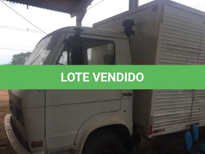 LOTE 001 - CAMINHÃO VW, 7.90 S, placas IIW-6H14, diesel, ano e modelo 1989, cor branca