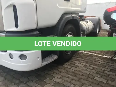 LOTE 002 - Caminhão Scania P360, 4x2, Ano 2012, Placas ISW 3666