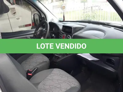 LOTE 003 - VEÍCULO FIAT/DOBLO, ATTRACTIV 1.4, placas IVR-2111, flex, ano e modelo 2014, cor branca