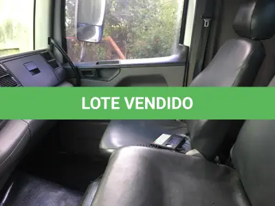 LOTE 001 - UM VEÍCULO VW 13.180, CNM, ANO 2009
