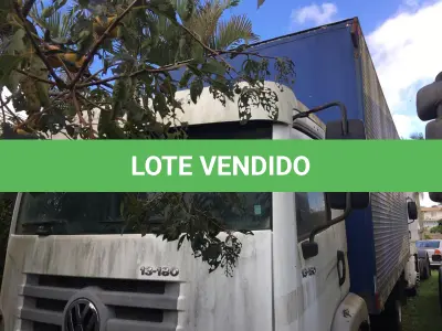 LOTE 001 - UM VEÍCULO VW 13.180, CNM, ANO 2009