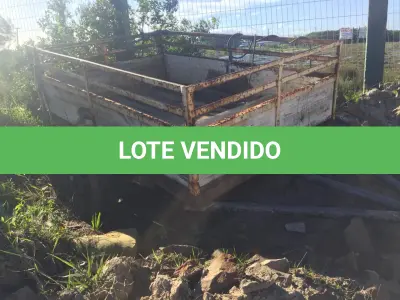 LOTE 009 - SUCATA - REBOQUE