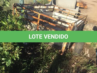 LOTE 009 - SUCATA - REBOQUE