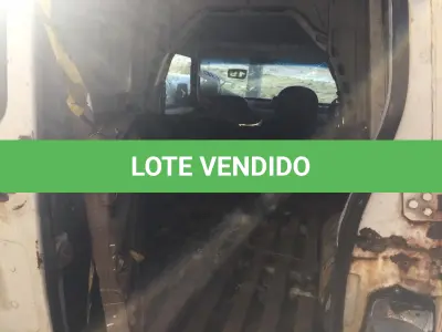 LOTE 001 - FIAT FIORINO, placa IMN 7453, ano e modelo 2005