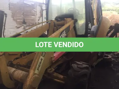 LOTE 009 - RETROESCAVADEIRA CAT, 416 E, placas IQU 2103, diesel, cor amarela, ano e modelo 2010