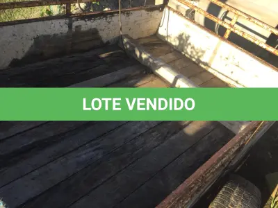 LOTE 009 - SUCATA - REBOQUE