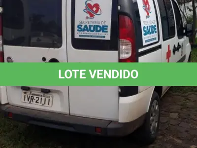 LOTE 003 - VEÍCULO FIAT/DOBLO, ATTRACTIV 1.4, placas IVR-2111, flex, ano e modelo 2014, cor branca