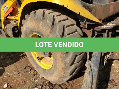 LOTE 004 - RETROESCAVADEIRA RANDON, ano 2013, 4x4
