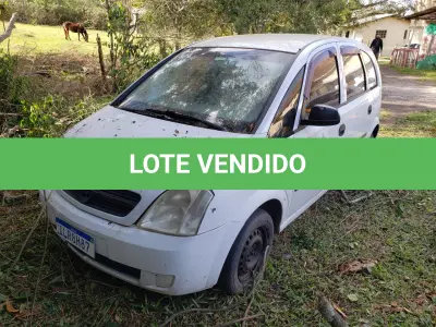 LOTE 002 - VEÍCULO GM/MERIVA, ano 2004 e modelo 2004