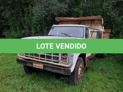 LOTE 002 - CAMINHÃO FORD F14000, placas IHN-6844, diesel, ano e modelo 1990, cor branca