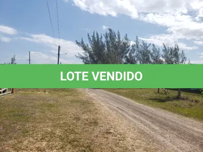 LOTE 002 - Um Terreno Urbano, formado pelos lotes 09 e 12 da quadra 21, no Balneário Alfa em Arroio do Sal/RS