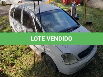 LOTE 002 - VEÍCULO GM/MERIVA, ano 2004 e modelo 2004