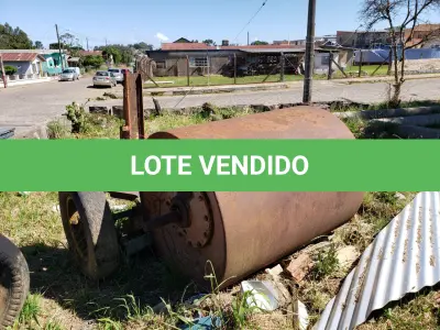 LOTE 003 - SUCATA DE UM ROLO COMPRESSOR