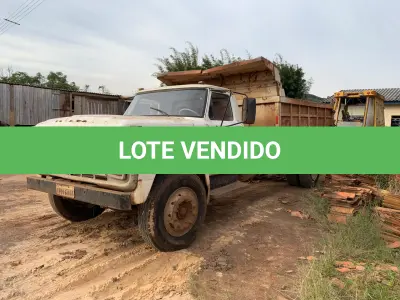 LOTE 002 - CAMINHÃO FORD F14000, placas IHN-6844, diesel, ano e modelo 1990, cor branca