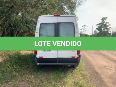 LOTE 004 - VEÍCULO FIAT/DUCATO MULTI TAKO, placas IVR-1520, diesel, ano e modelo 2014, cor branca