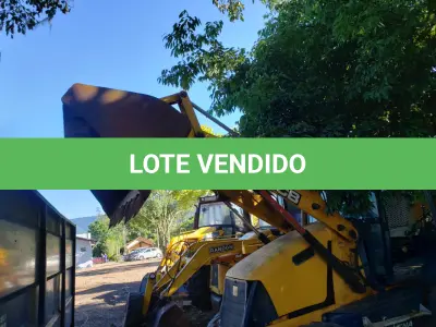 LOTE 008 - RETROESCAVADEIRA JCB, 3C PLUS 4X4, ANO 2012