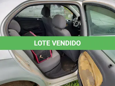 LOTE 004 - Veículo VW/Voyage 1.0 Ano e Modelo 2010