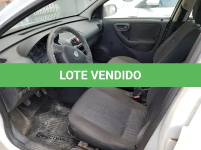 LOTE 008 - Veículo GM/Corsa Hatch Maxx, Ano 2007 Modelo 2008