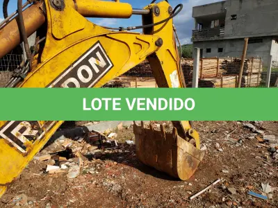 LOTE 004 - RETROESCAVADEIRA RANDON, ano 2013, 4x4