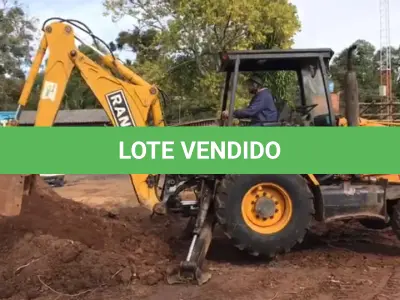 LOTE 006 - RETROESCAVADEIRA RANDON RK 406, 4X4, ANO 2013