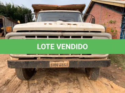 LOTE 002 - CAMINHÃO FORD F14000, placas IHN-6844, diesel, ano e modelo 1990, cor branca