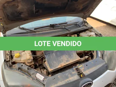 LOTE 008 - VEÍCULO FORD/FIESTA 1.6, placas IRP-4613, flex, ano e modelo 2011, cor branca
