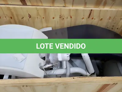 LOTE 012 - 02 CADEIRAS ODONTOLÓGICAS, MARCAS KAVO E GNATUS
