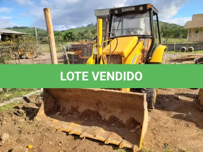 LOTE 004 - RETROESCAVADEIRA RANDON, ano 2013, 4x4