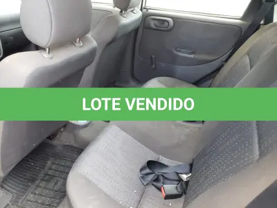 LOTE 008 - Veículo GM/Corsa Hatch Maxx, Ano 2007 Modelo 2008