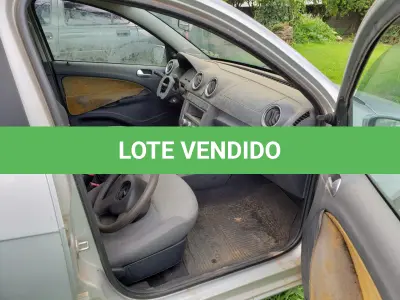 LOTE 004 - Veículo VW/Voyage 1.0 Ano e Modelo 2010