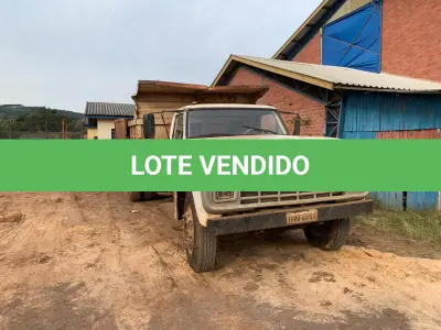 LOTE 002 - CAMINHÃO FORD F14000, placas IHN-6844, diesel, ano e modelo 1990, cor branca
