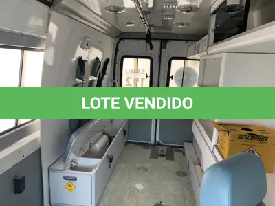 LOTE 001 - CAMINHONETE AMBULÂNCIA PEUGEOT BOXER RONTAN, ano 2012, modelo 2013, cor branca