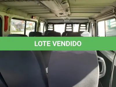 LOTE 003 - VEÍCULO FIAT/DUCATO MINIBUS, ano 2012 e modelo 2013