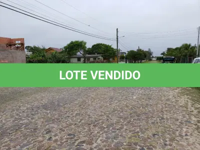 LOTE 001 - Terreno Urbano na Praia Bom Jesus, Lote 04 Quadra 10, em Arroio do Sal/RS
