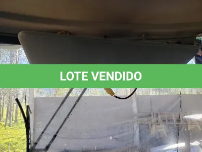 LOTE 001 - UM VEÍCULO, TIPO PÁ CARREGADEIRA, Modelo XG958, fabricação/modelo 2013