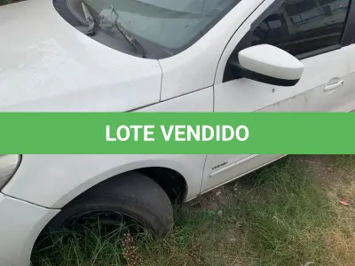 LOTE 014 - VEÍCULO VW/GOL 1.0, ano 2012 e modelo 2013