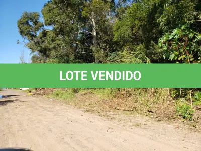 LOTE 001 - Dois Terrenos, na mesma matrícula, Lotes 14 e 15 da Quadra 32, na Praia Azul em Arroio do Sal/RS