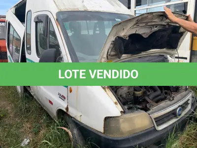 LOTE 007 - MICROONIBUS FIAT/DUCATO, MUL REVESCAP, ano e modelo 2006