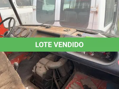 LOTE 002 - CAMINHÃO MERCEDES BENZ, L 608 D, ano 1982, modelo 1982