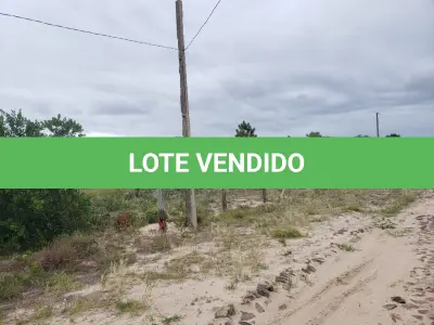 LOTE 001 - Terreno Urbano na Praia da Riviera, Lote 19 Quadra 09, em Torres/RS