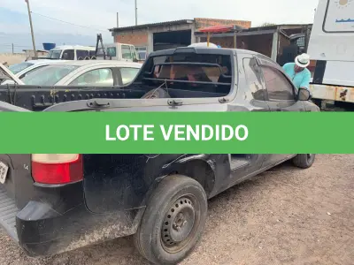 LOTE 005 - VEÍCULO GM/CHEVROLET MONTANA, LS, ano 2011, modelo 2012