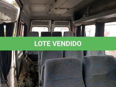 LOTE 006 - MICROONIBUS CITROEN/JUMPER, GREENCAR ES, PLACAS ITI-0923,  diesel, branca, ano 2012, modelo 2013