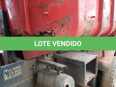 LOTE 002 - Caminhão Basculante, Mercedes Benz 1620, diesel, placas ILQ 7096, ano e modelo 2003, não está funcionando