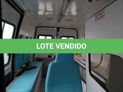 LOTE 004 - MICROONIBUS AMBULÂNCIA FIAT/DUCATO, MC TCA, PLACAS  IVB-6342, diesel, branca ano 2013, modelo 2014,