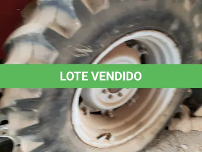 LOTE 003 - Trator Agrale 5075, diesel, ano e modelo 2015, não está funcionando