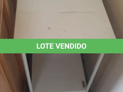 LOTE 004 - Móveis de escritório - Armários, cadeiras, mesas, arquivos entre outros