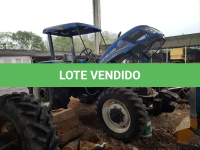 LOTE 001 - TRATOR AGRÍCULA, MARCA NEW  HOLLAND, MODELO TL 75, diesel, ano e modelo 2014