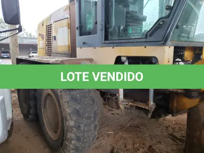 LOTE 003 - MOTO NIVELADORA XCMG, GR 180, motor Grader, diesel,  ano 2010 e modelo 2011